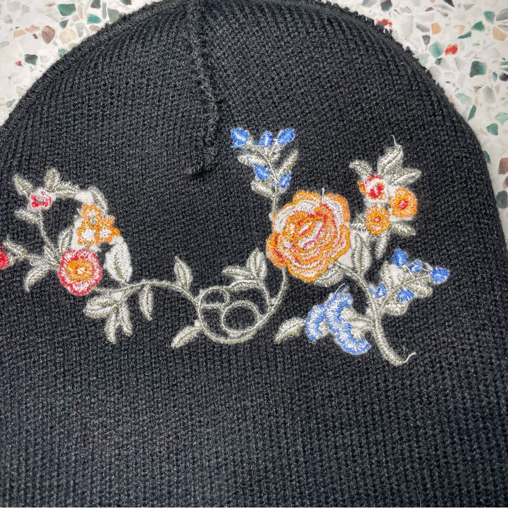 Floral Embroidered Black Beanie - Picture 4 of 4